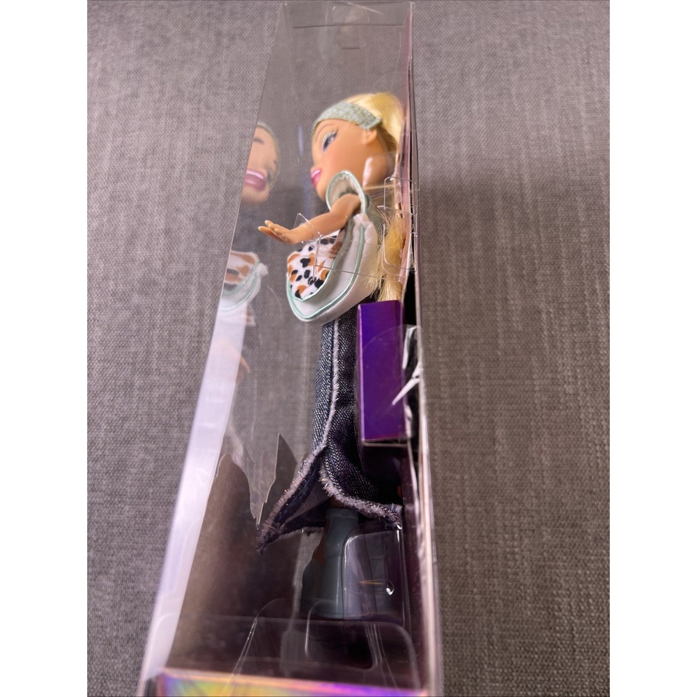 Bratz 20 Yearz Anniversary Special Edition Original Fashion Doll NIB - Picture 5 of 8